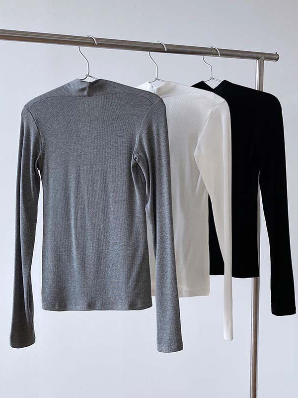 Well Tailored T-Shirt with a Graceful Silhouette