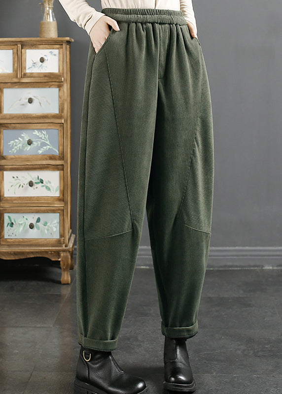 Well Tailored Pants with a Graceful Silhouette