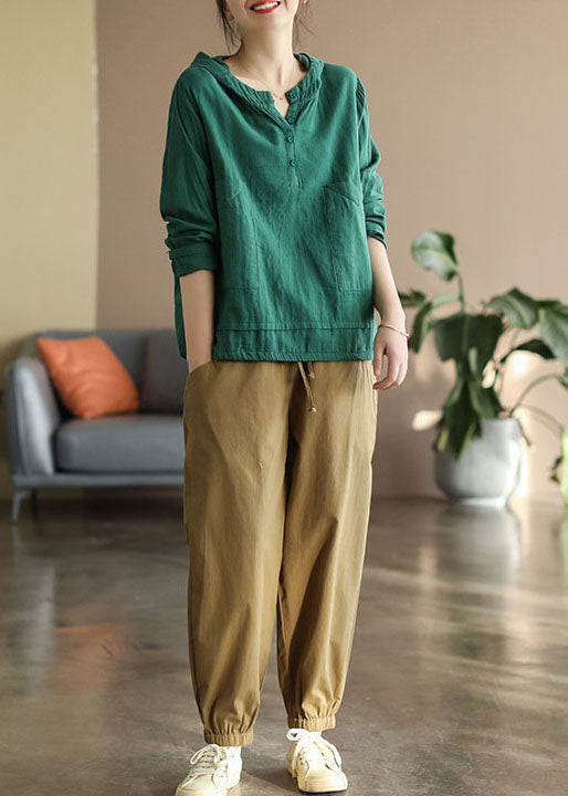 Well Tailored Top with a Graceful Silhouette