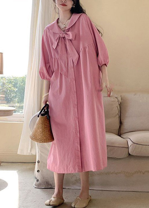 Classic Vintage Blouse with a Flattering Fit