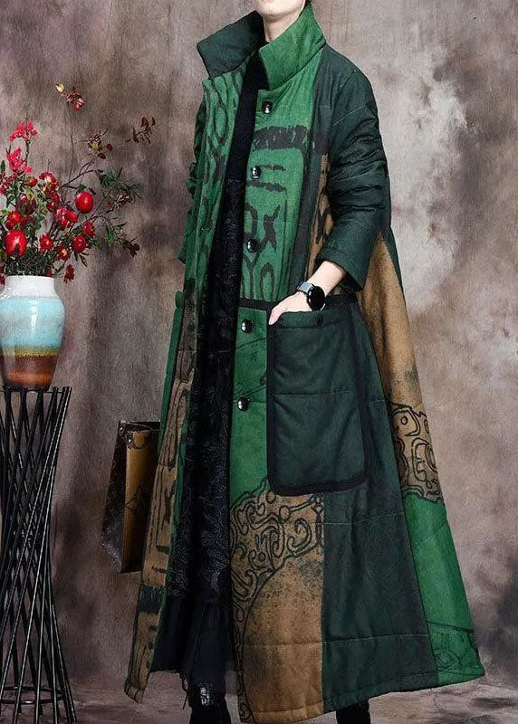 Classic Vintage Coat with a Flattering Fit