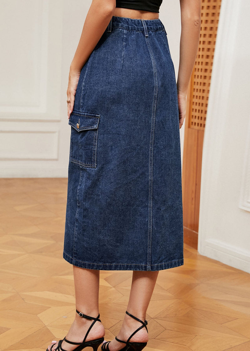 Effortlessly Elegant Garment with a Timeless Design