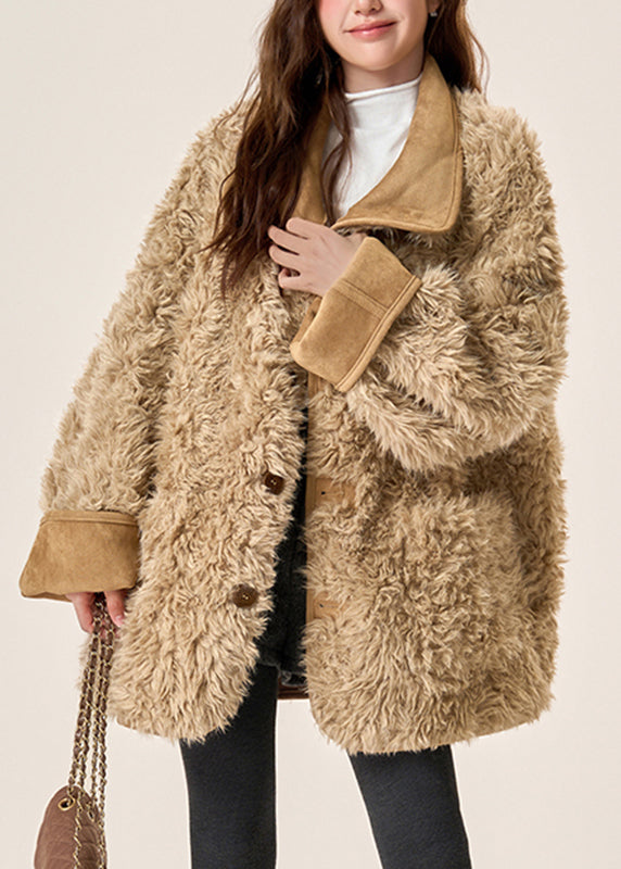 Beautifully Crafted Coat in a Classic Style