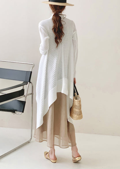 Classic Vintage Cardigan with a Flattering Fit