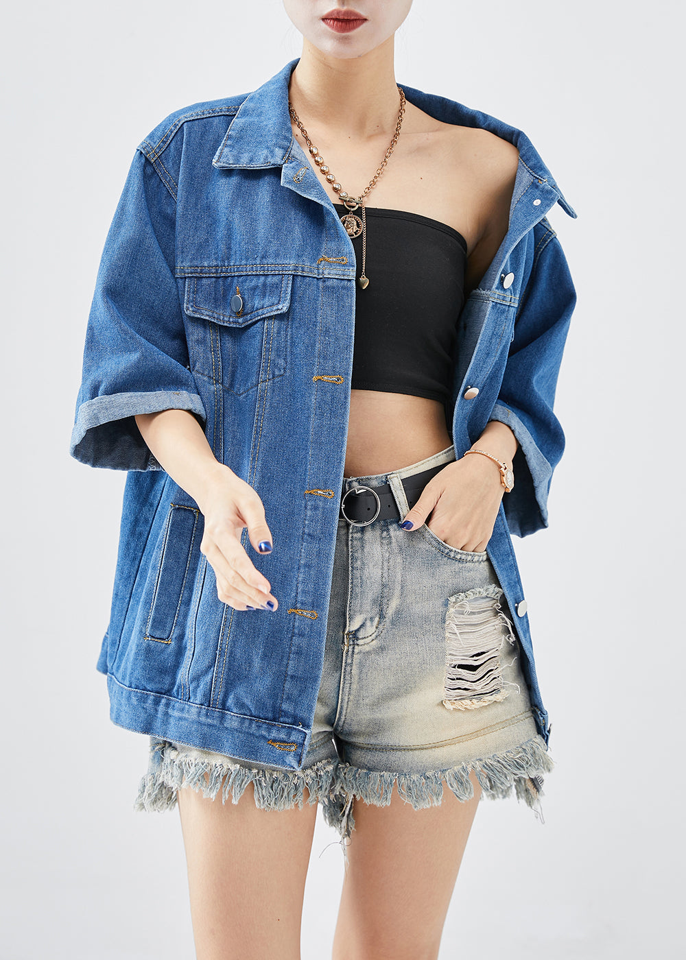 Gracefully Styled Coat for Any Occasion