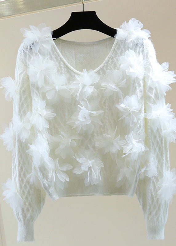 Elegantly Styled Sweater for Everyday Wear