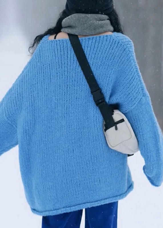 Beautifully Finished Sweater in a Timeless Design