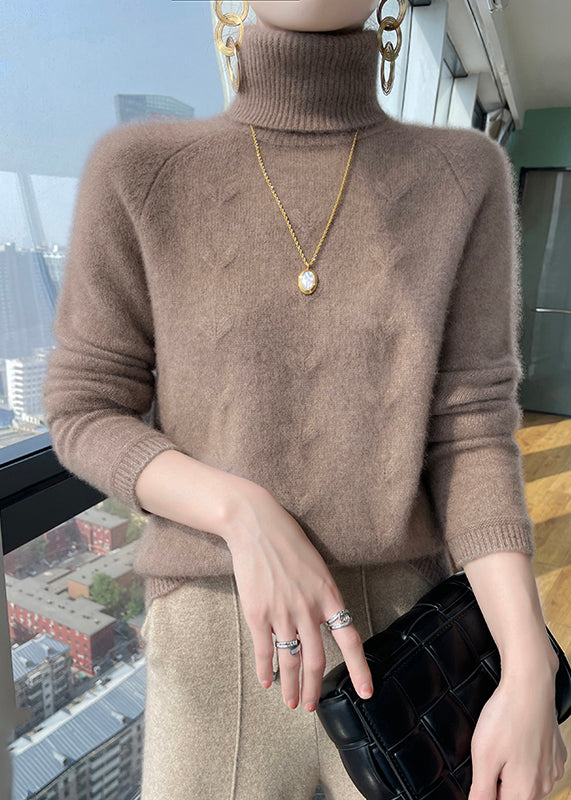 Beautifully Crafted Sweater in a Classic Style
