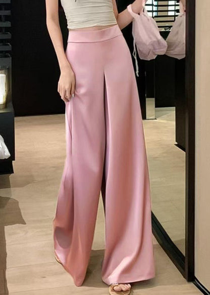 Well Tailored Pants with a Graceful Silhouette