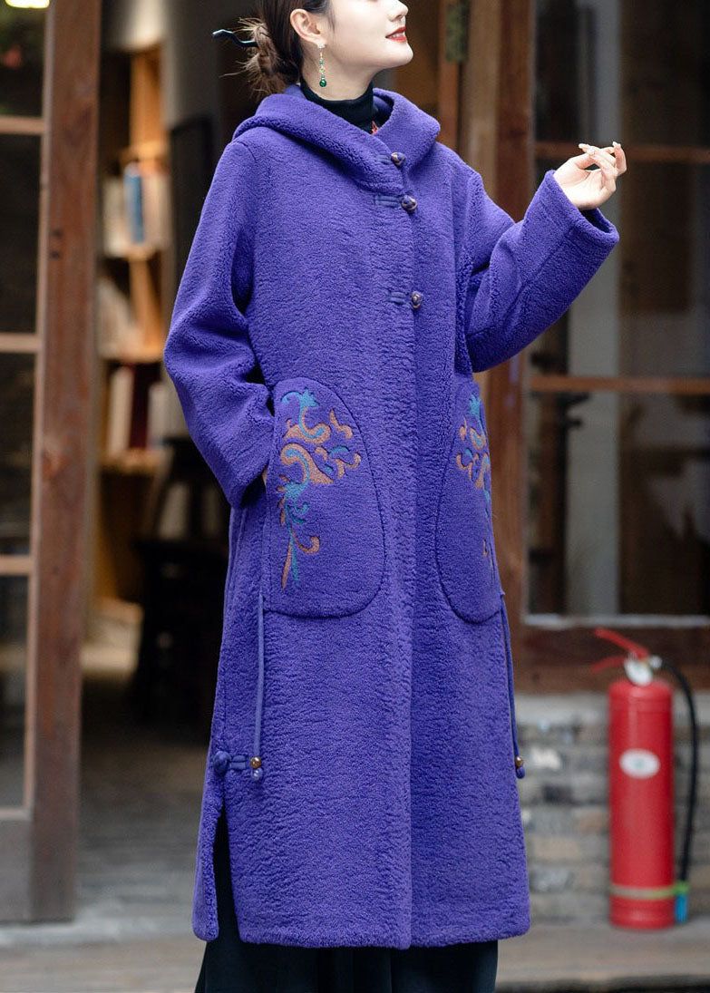 Classic Vintage Coat with a Flattering Fit
