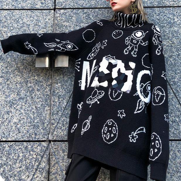 Beautifully Finished Sweater in a Timeless Design