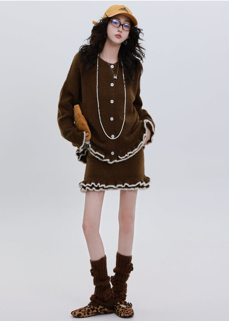 Gracefully Styled Cardigan for Any Occasion