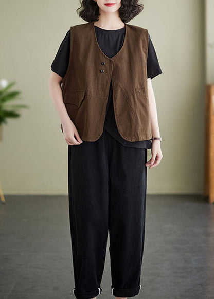 Sophisticated Garment with a Clean Classic Look