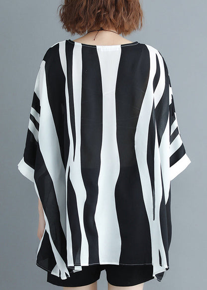 Effortlessly Elegant Shirt with a Timeless Design