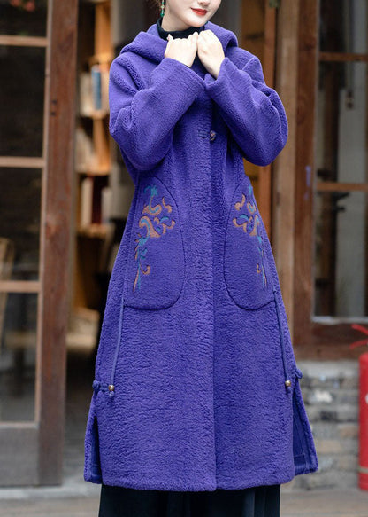Classic Vintage Coat with a Flattering Fit