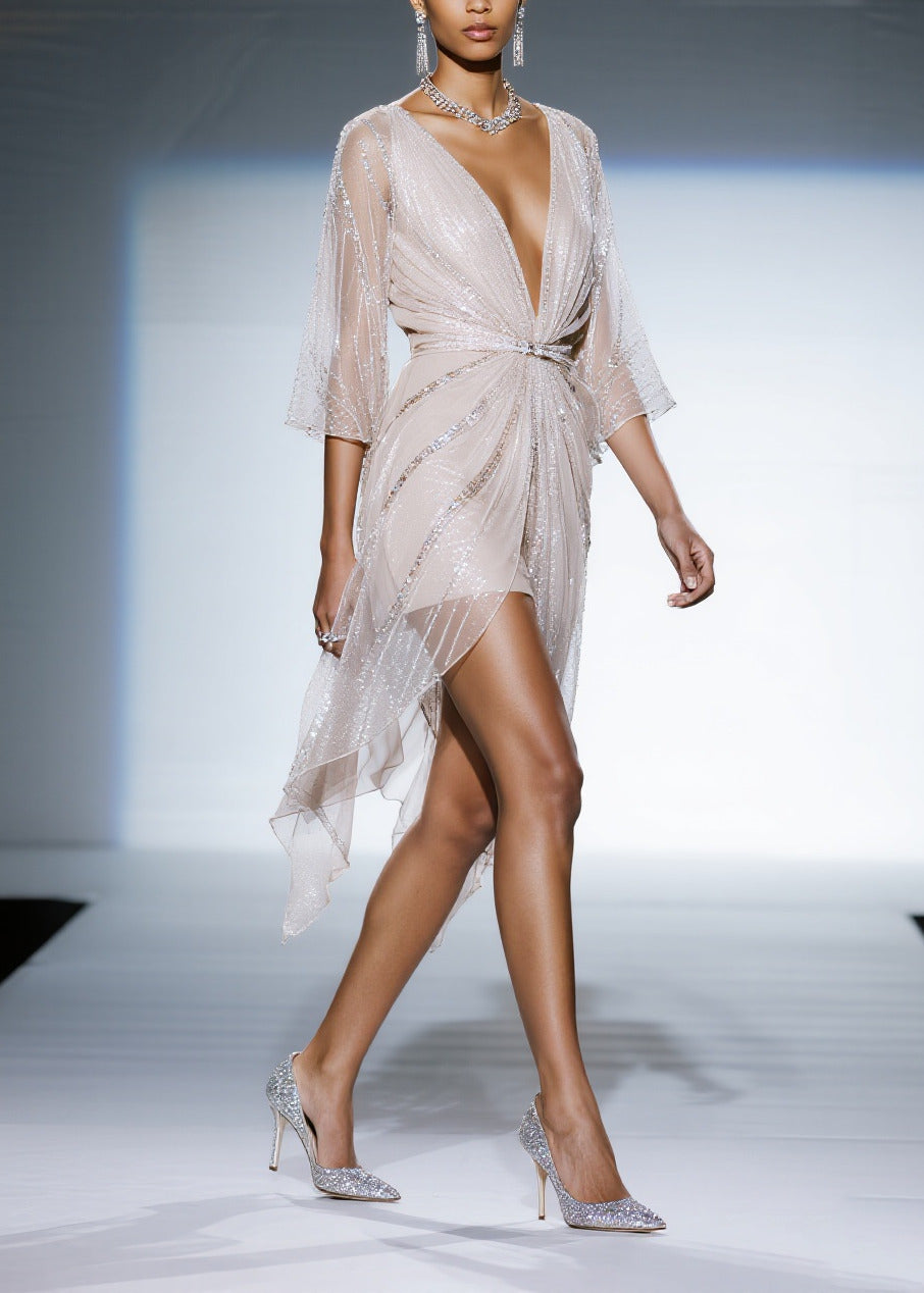 Sophisticated Dress with a Clean Classic Look