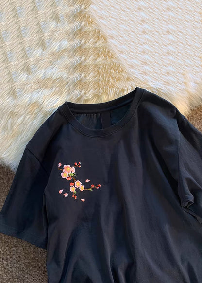 Beautifully Finished Shirt in a Timeless Design