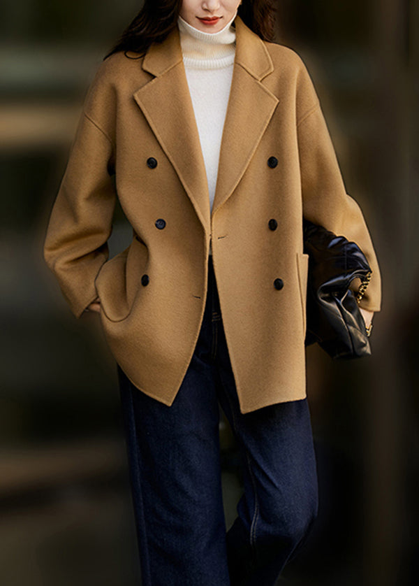 Gracefully Styled Coat for Any Occasion