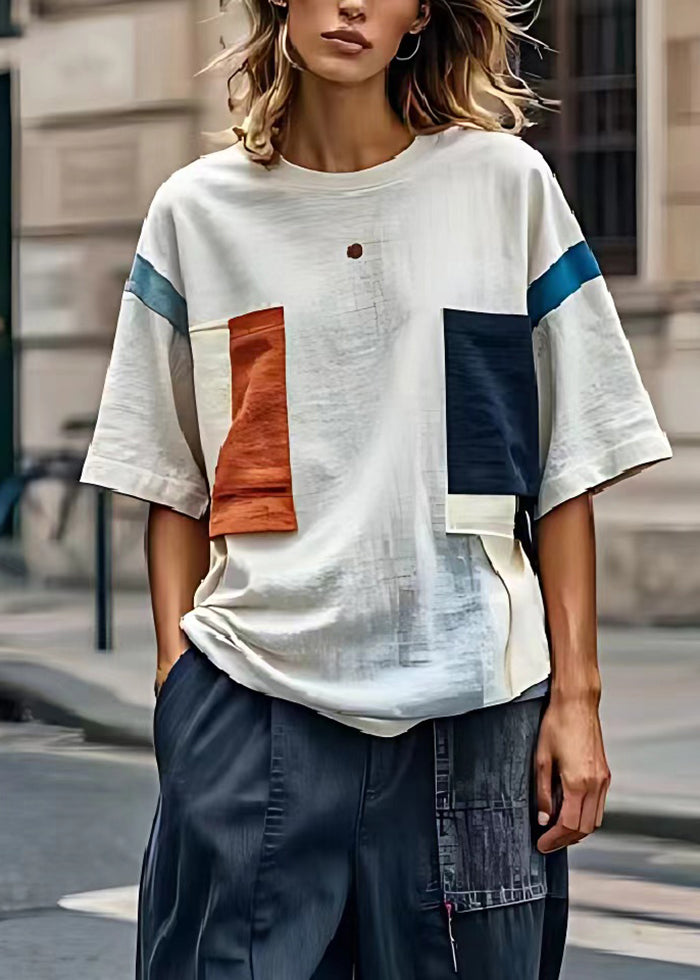 Well Tailored Top with a Graceful Silhouette