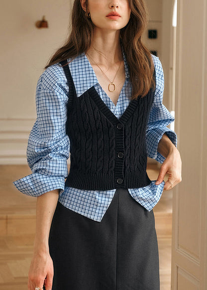 A Vintage Style Top with Delicate Timeless Details