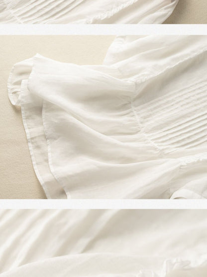 Effortlessly Elegant Blouse with a Timeless Design