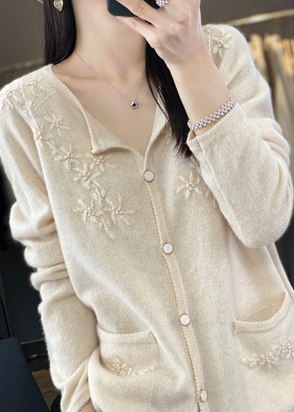 Beautifully Finished Cardigan in a Timeless Design