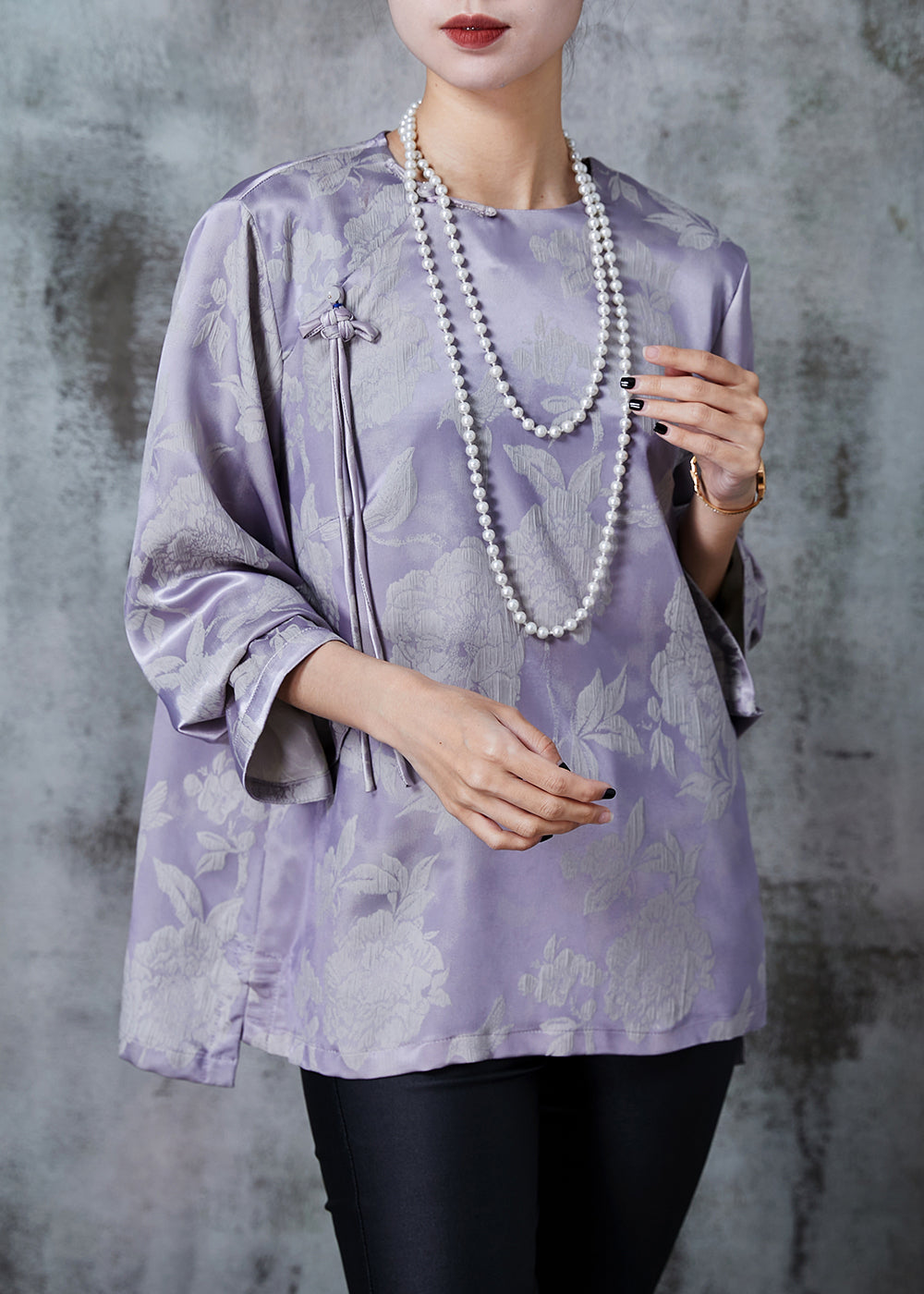 Elegantly Styled Shirt for Everyday Wear