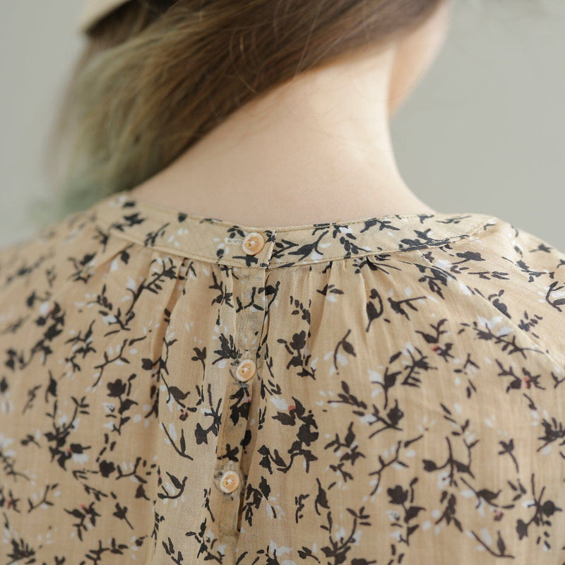 Classic Vintage T-Shirt with a Flattering Fit