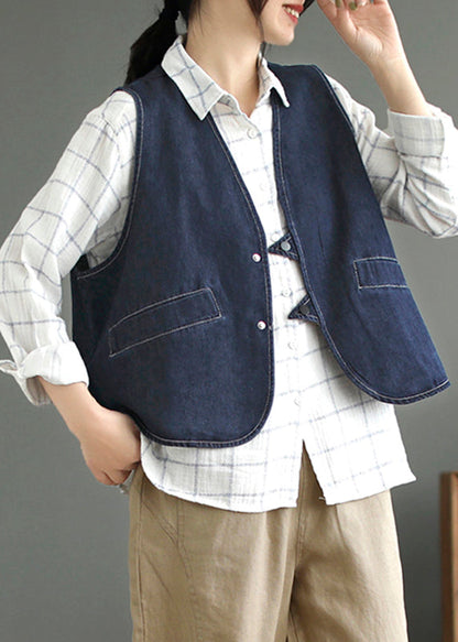 Effortlessly Elegant Coat with a Timeless Design