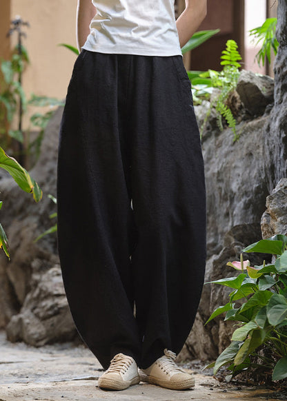 Effortlessly Elegant Trousers with a Timeless Design
