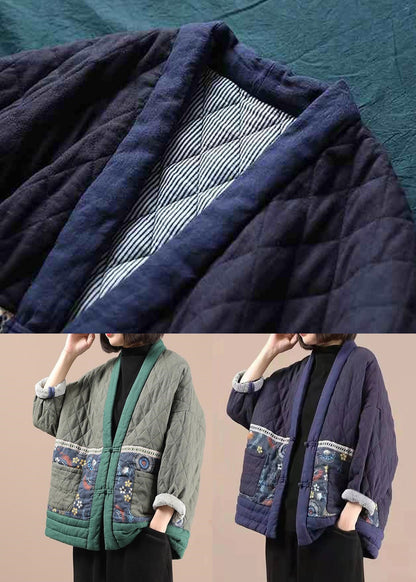 Effortlessly Elegant Jacket with a Timeless Design