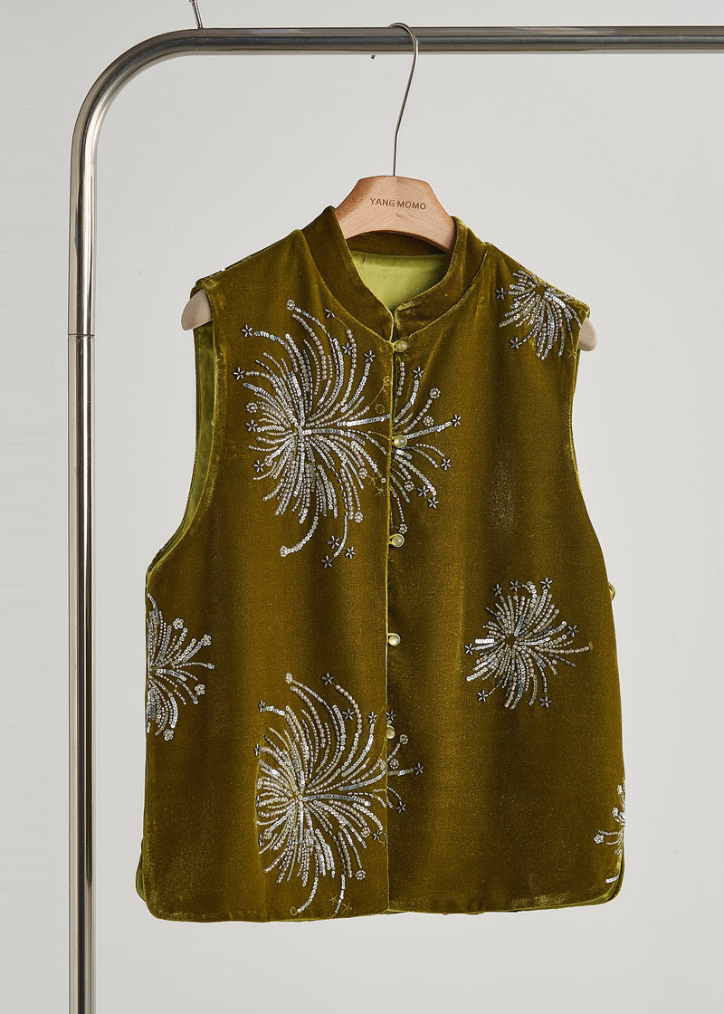 Beautifully Crafted Garment in a Classic Style