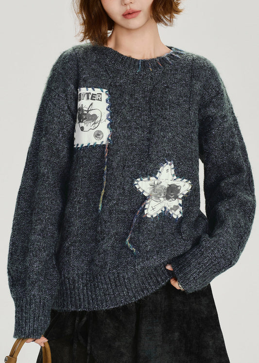 Well Tailored Sweater with a Graceful Silhouette