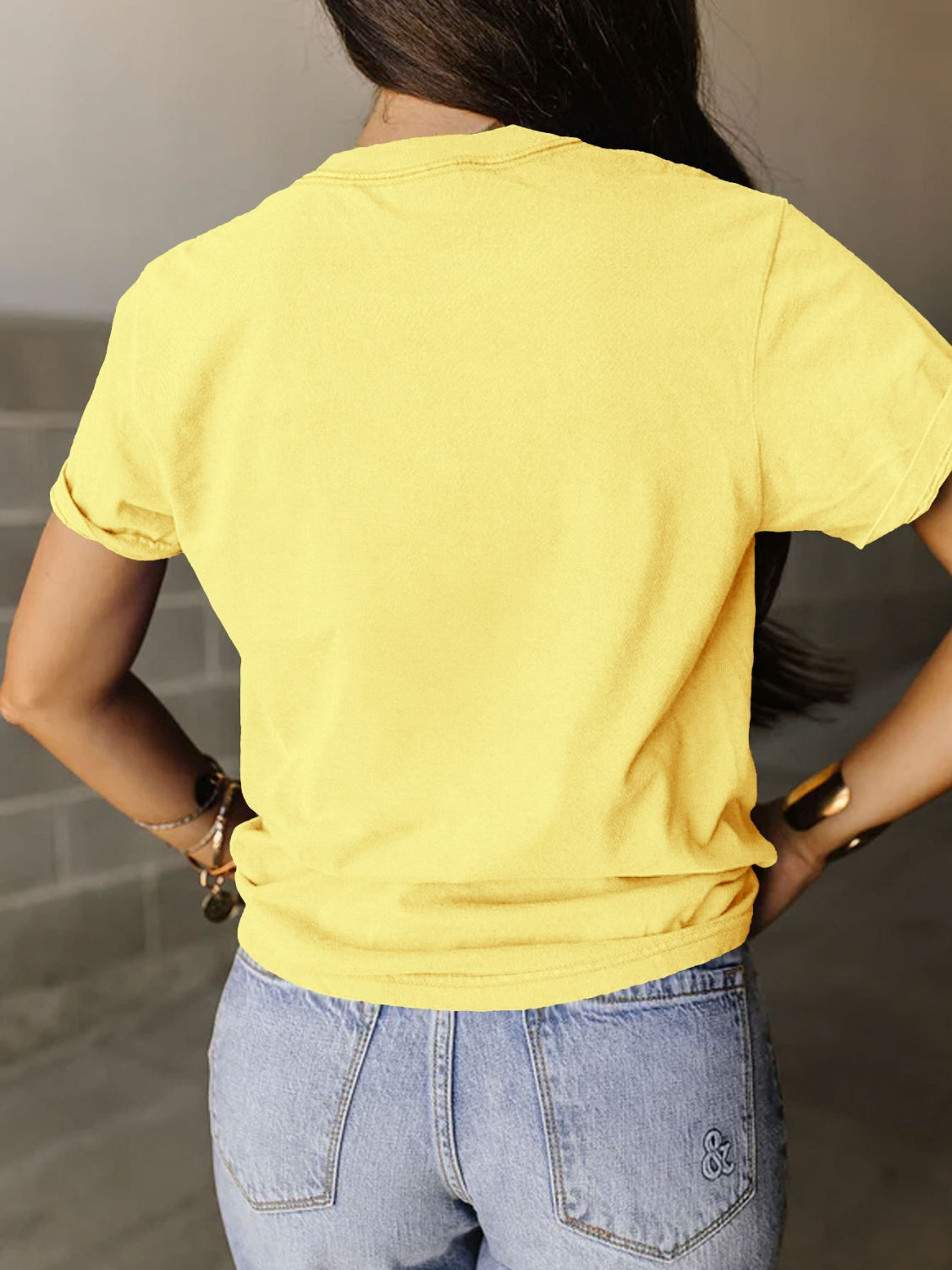 Well Tailored T-Shirt with a Graceful Silhouette