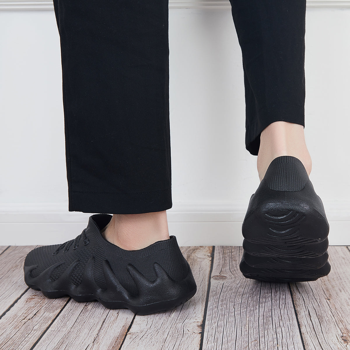 Chic Orthopedic Loafers with Unique Design