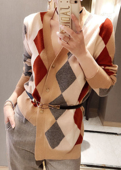 Sophisticated Cardigan with a Clean Classic Look