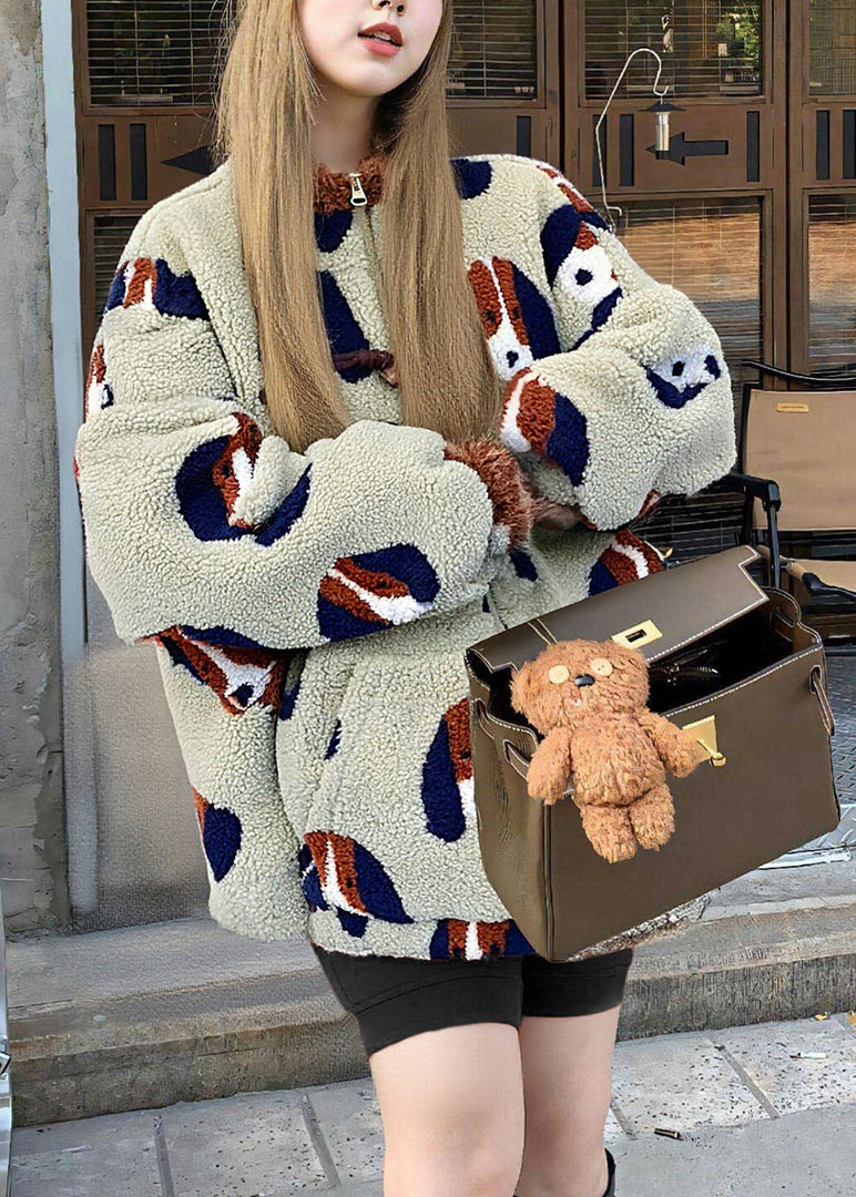 Gracefully Styled Coat for Any Occasion