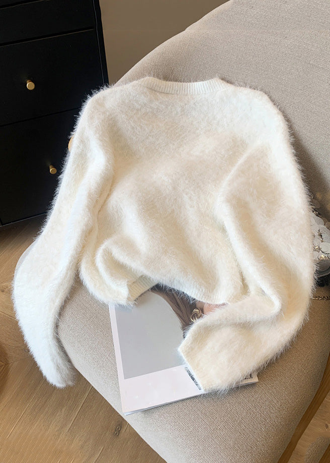 Beautifully Finished Sweater in a Timeless Design