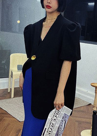 Gracefully Styled Coat for Any Occasion