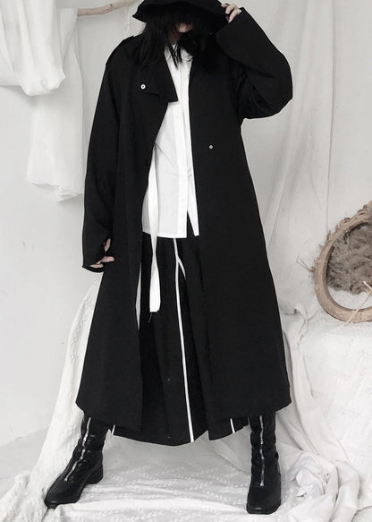 Well Tailored Coat with a Graceful Silhouette