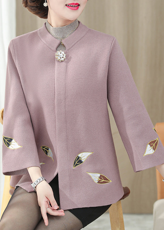 Beautifully Finished Coat in a Timeless Design