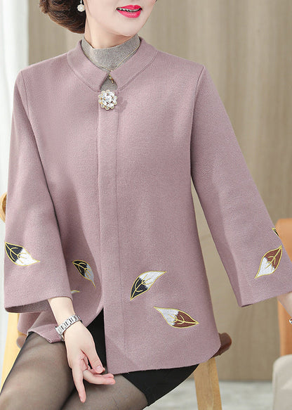 Beautifully Finished Coat in a Timeless Design