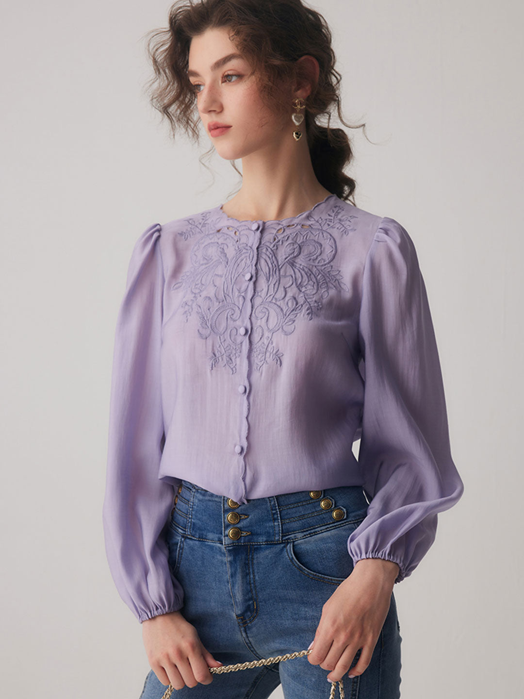 Sophisticated Shirt with a Clean Classic Look