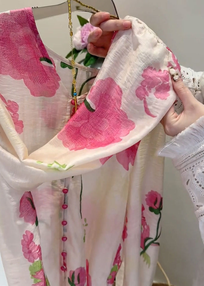 Well Tailored Blouse with a Graceful Silhouette