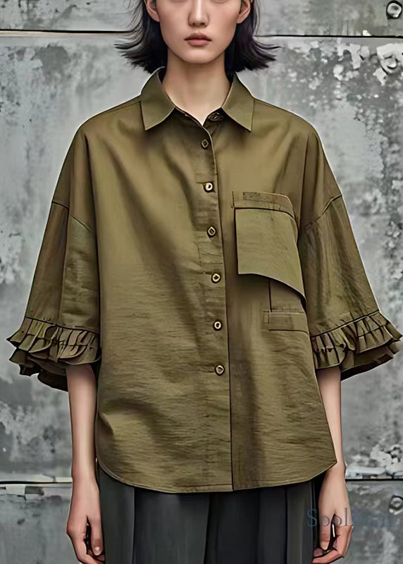 Well Tailored Top with a Graceful Silhouette
