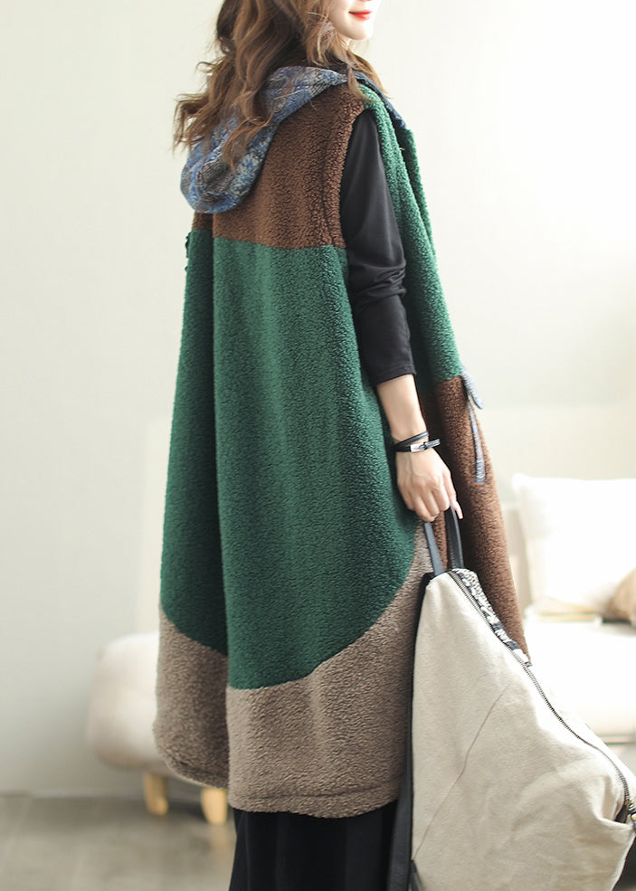 Classic Vintage & Enduringly Stylish Coat
