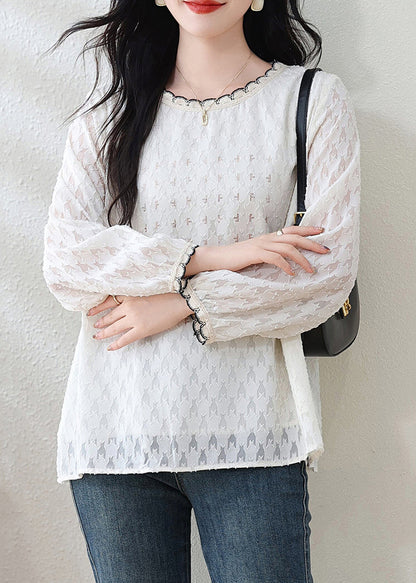 Beautifully Finished Top in a Timeless Design