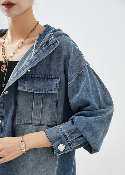 A Vintage Style Coat with Delicate Timeless Details