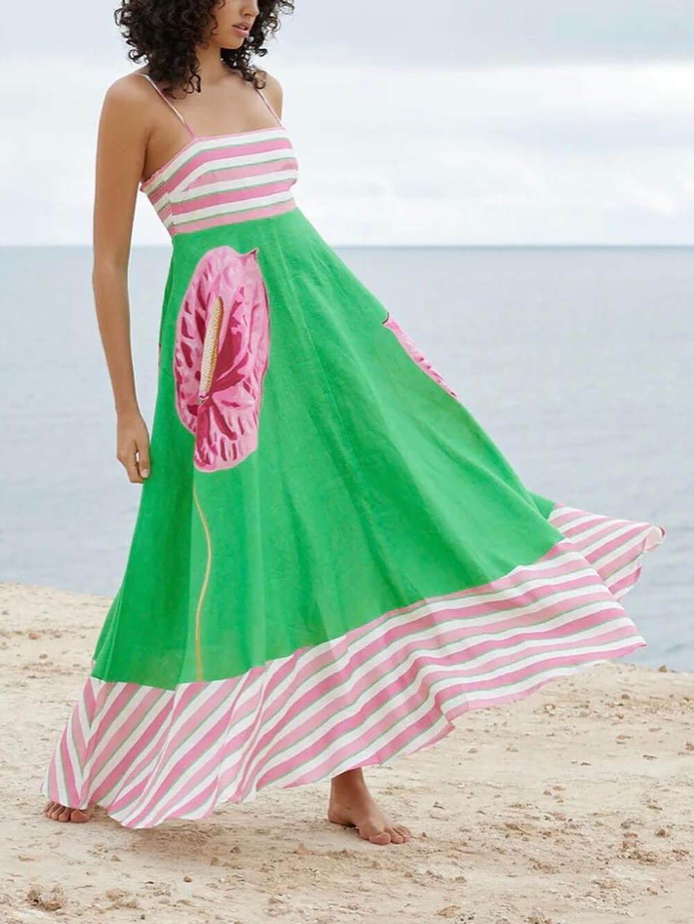 Gracefully Styled Dress for Any Occasion