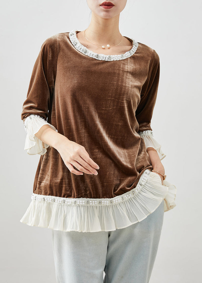 Classic Vintage Shirt with a Flattering Fit